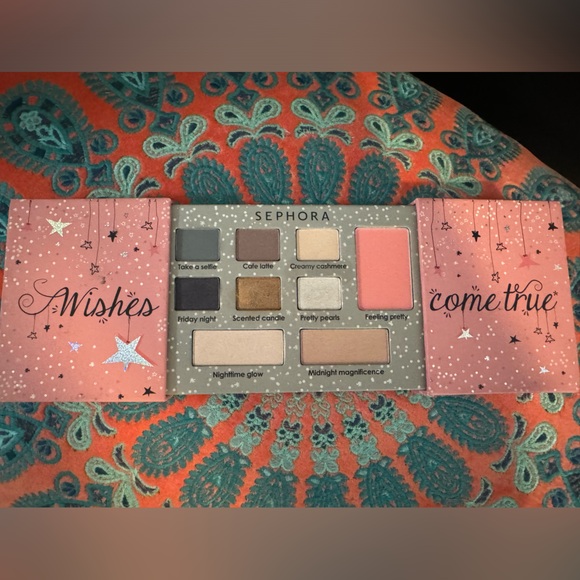 Sephora eyeshadow, blush, bronzer pallet - Picture 2 of 3
